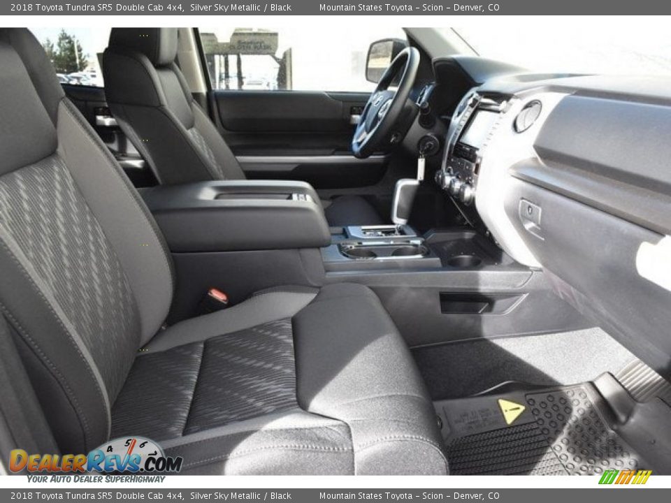 2018 Toyota Tundra SR5 Double Cab 4x4 Silver Sky Metallic / Black Photo #11