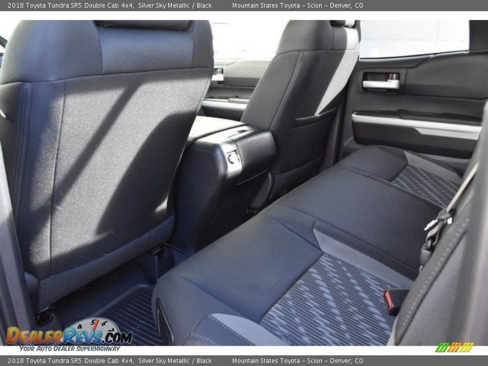 2018 Toyota Tundra SR5 Double Cab 4x4 Silver Sky Metallic / Black Photo #13