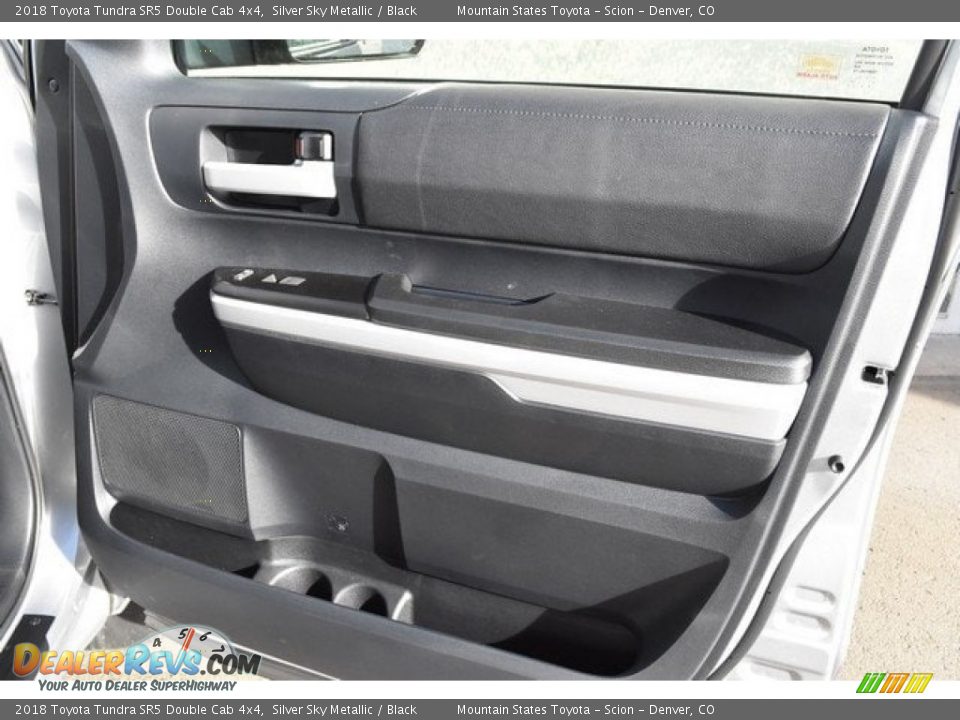 2018 Toyota Tundra SR5 Double Cab 4x4 Silver Sky Metallic / Black Photo #21