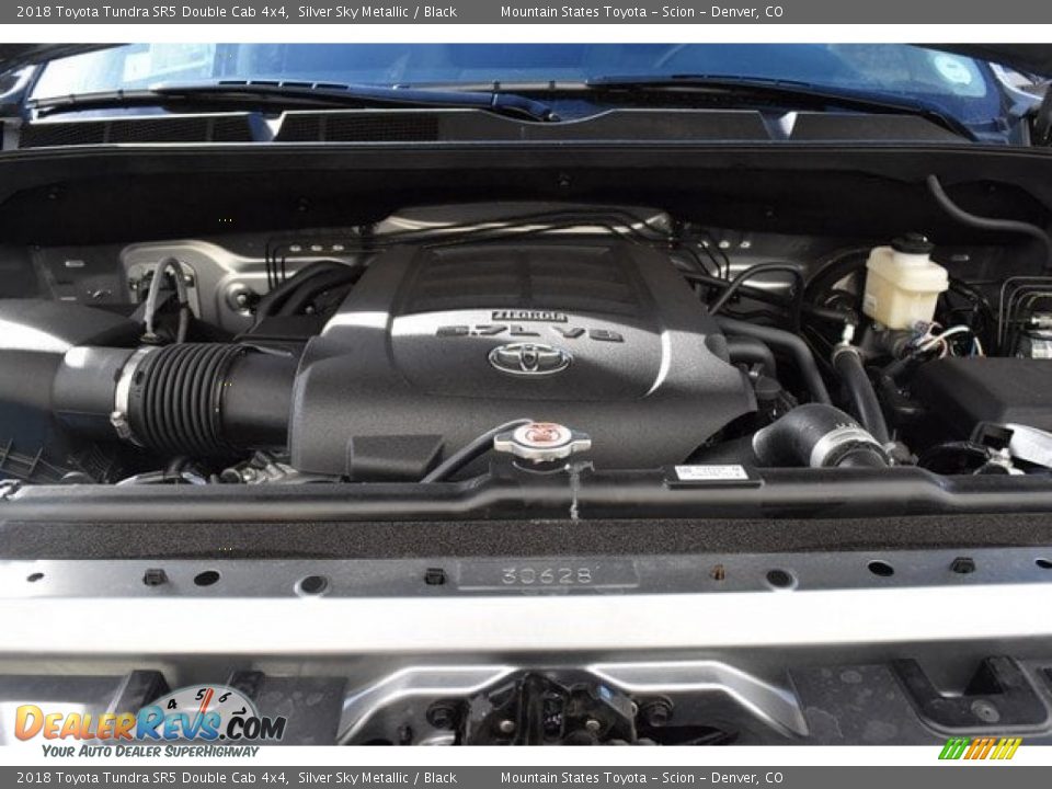 2018 Toyota Tundra SR5 Double Cab 4x4 Silver Sky Metallic / Black Photo #31