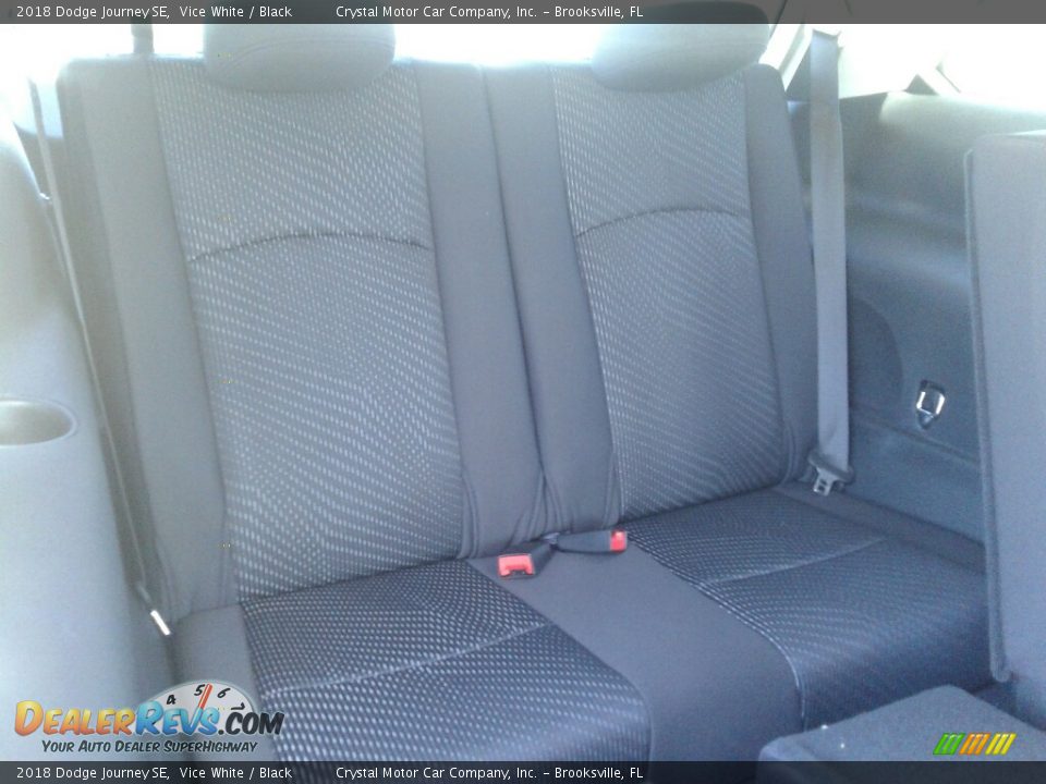 2018 Dodge Journey SE Vice White / Black Photo #10
