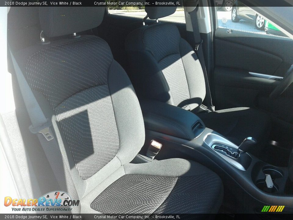 2018 Dodge Journey SE Vice White / Black Photo #11