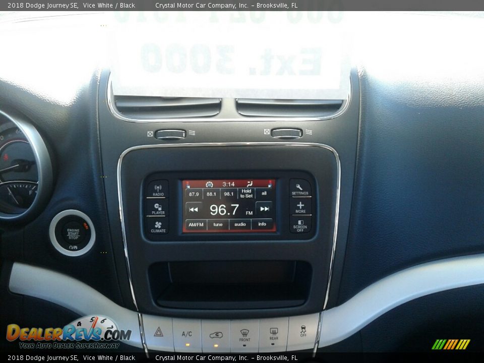 2018 Dodge Journey SE Vice White / Black Photo #15