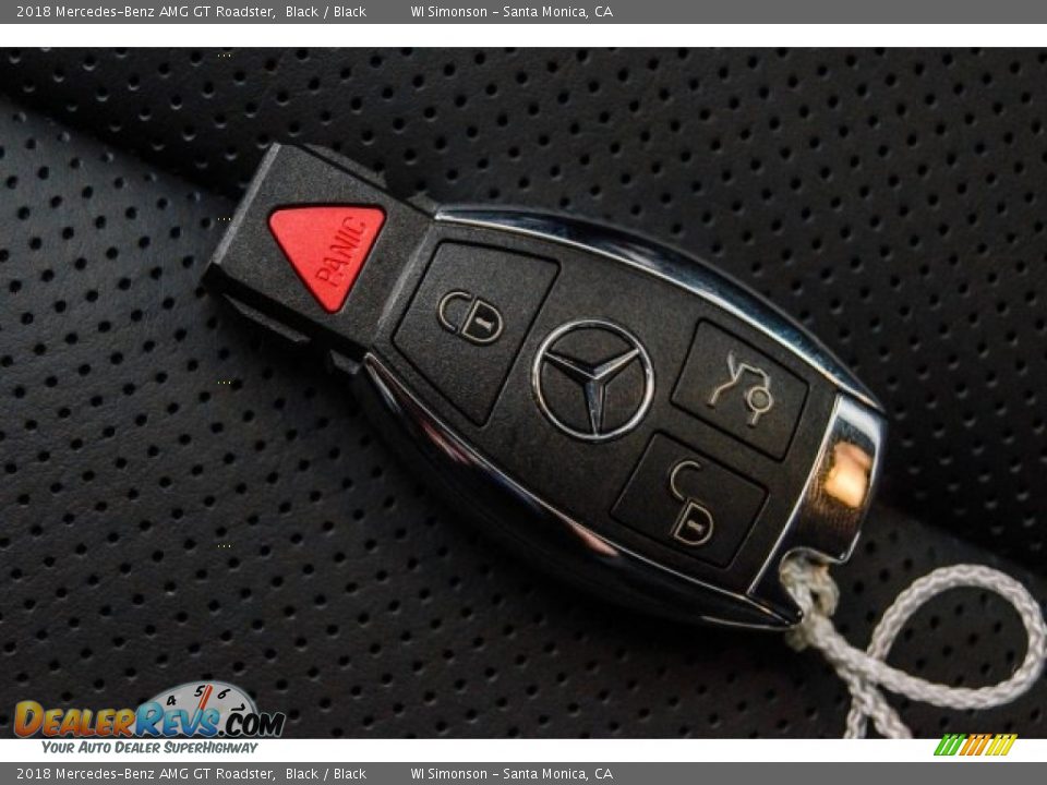 Keys of 2018 Mercedes-Benz AMG GT Roadster Photo #11
