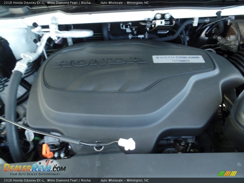 2018 Honda Odyssey EX-L White Diamond Pearl / Mocha Photo #6