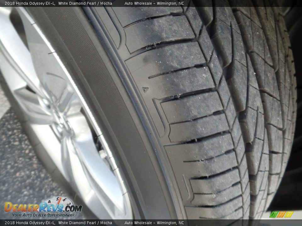 2018 Honda Odyssey EX-L White Diamond Pearl / Mocha Photo #8