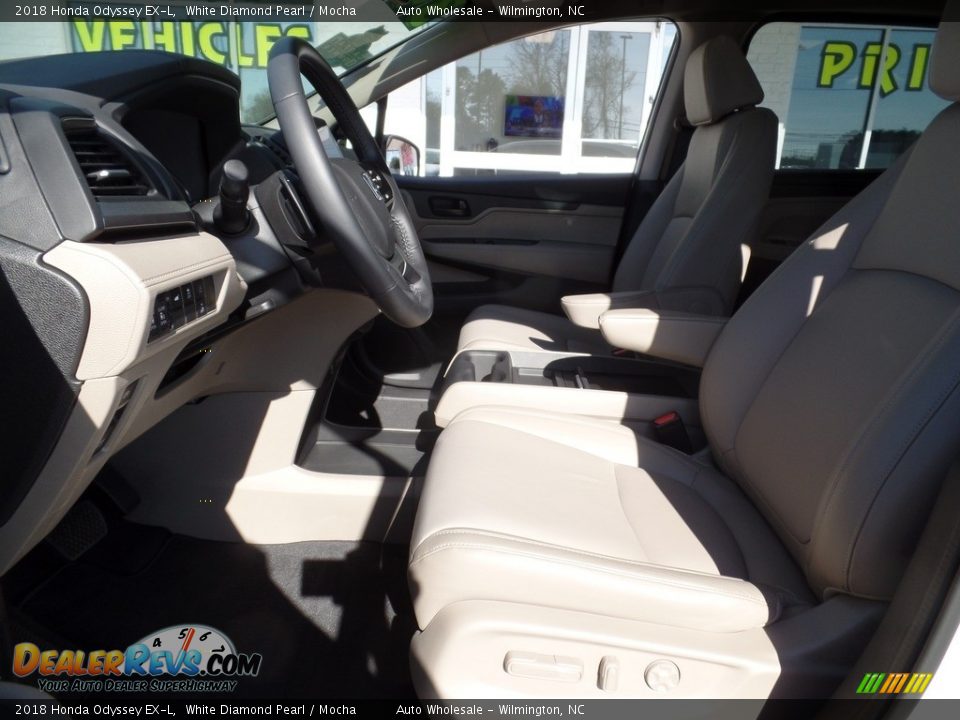 2018 Honda Odyssey EX-L White Diamond Pearl / Mocha Photo #10
