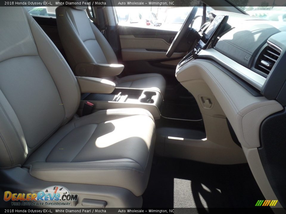2018 Honda Odyssey EX-L White Diamond Pearl / Mocha Photo #13