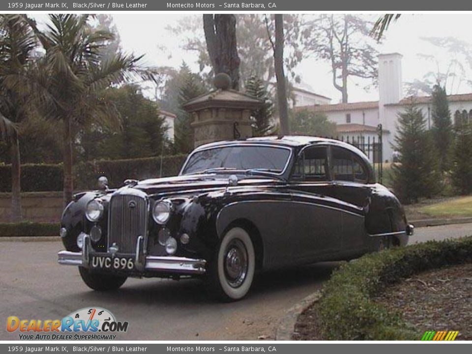 1959 Jaguar Mark IX Black/Silver / Blue Leather Photo #5