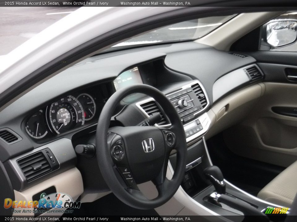 2015 Honda Accord LX Sedan White Orchid Pearl / Ivory Photo #10