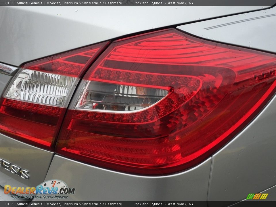 2012 Hyundai Genesis 3.8 Sedan Platinum Silver Metallic / Cashmere Photo #20
