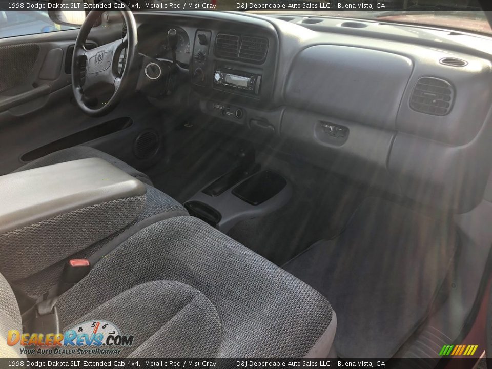 1998 Dodge Dakota SLT Extended Cab 4x4 Metallic Red / Mist Gray Photo #6