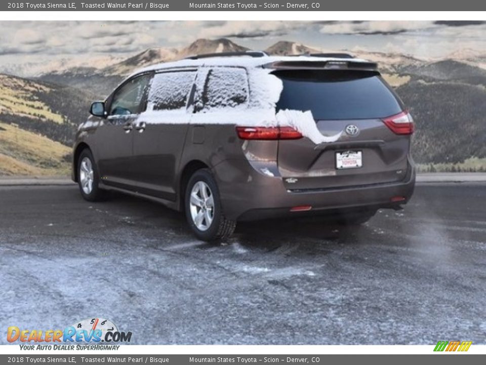 2018 Toyota Sienna LE Toasted Walnut Pearl / Bisque Photo #3