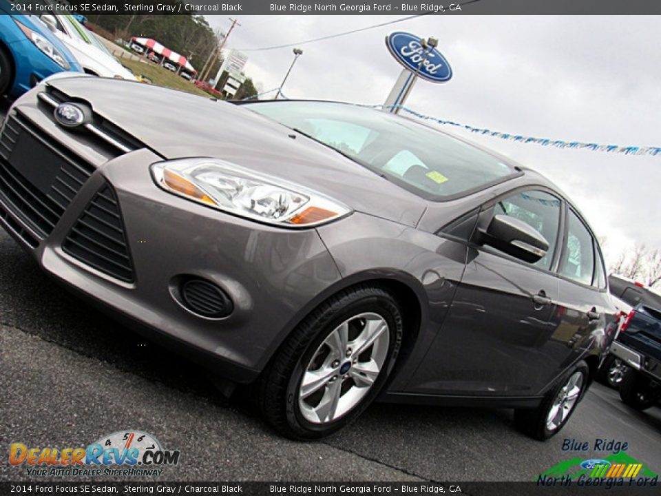 2014 Ford Focus SE Sedan Sterling Gray / Charcoal Black Photo #28
