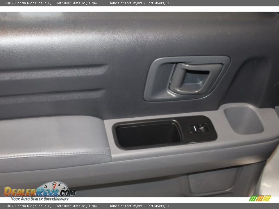 2007 Honda Ridgeline RTL Billet Silver Metallic / Gray Photo #32