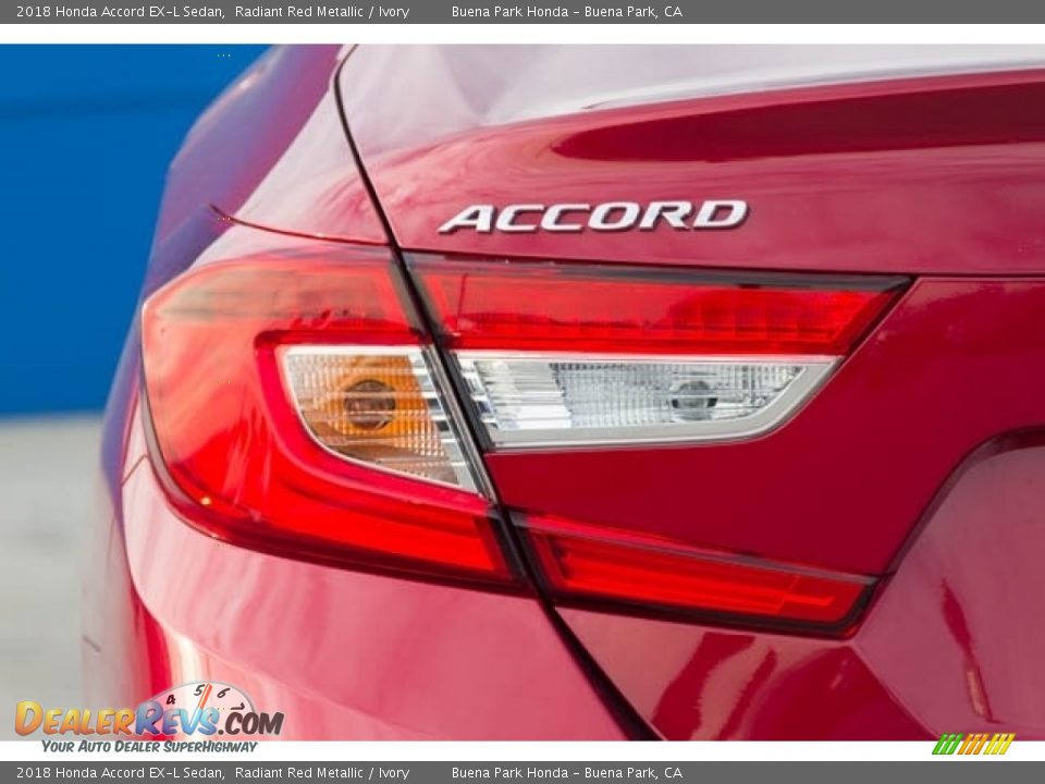 2018 Honda Accord EX-L Sedan Radiant Red Metallic / Ivory Photo #7