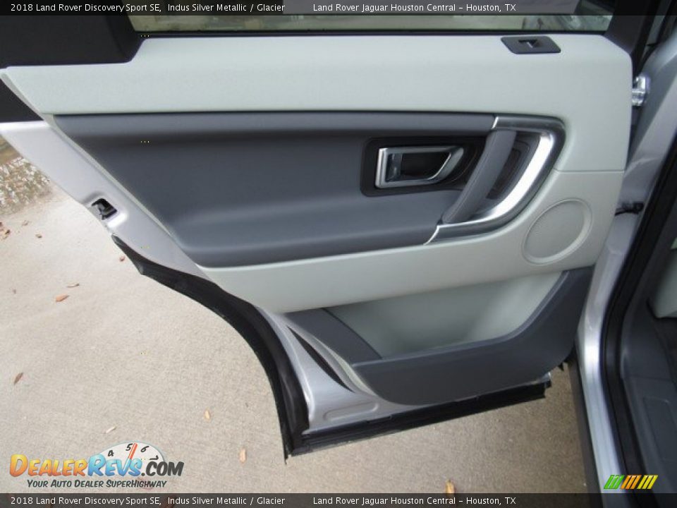 2018 Land Rover Discovery Sport SE Indus Silver Metallic / Glacier Photo #22