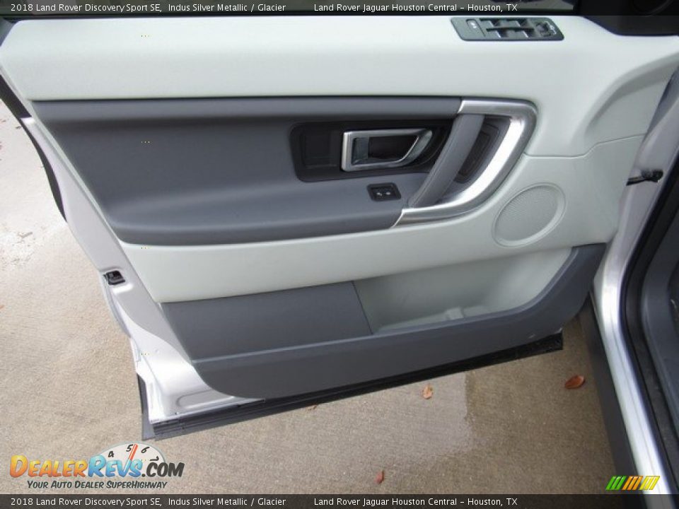 2018 Land Rover Discovery Sport SE Indus Silver Metallic / Glacier Photo #23