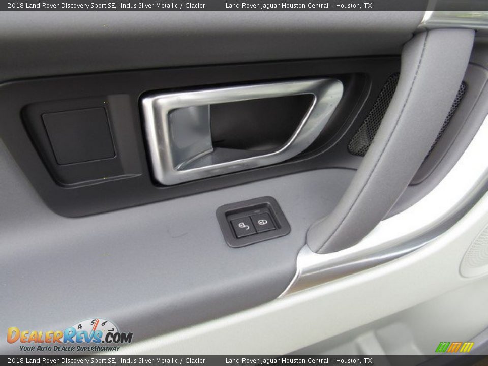2018 Land Rover Discovery Sport SE Indus Silver Metallic / Glacier Photo #24