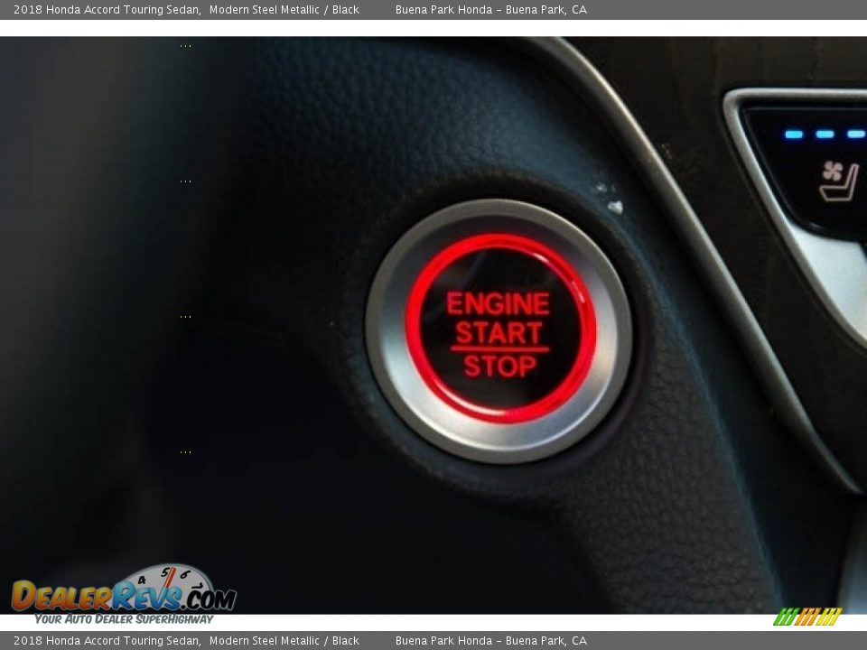 2018 Honda Accord Touring Sedan Modern Steel Metallic / Black Photo #23