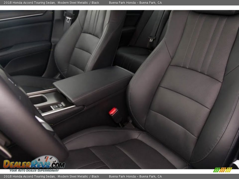 2018 Honda Accord Touring Sedan Modern Steel Metallic / Black Photo #24