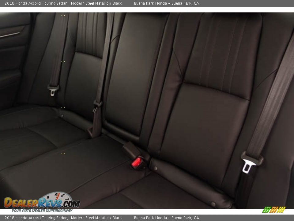 2018 Honda Accord Touring Sedan Modern Steel Metallic / Black Photo #26