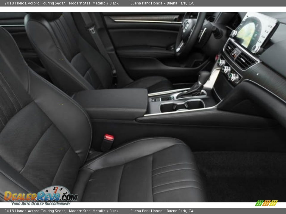 2018 Honda Accord Touring Sedan Modern Steel Metallic / Black Photo #34