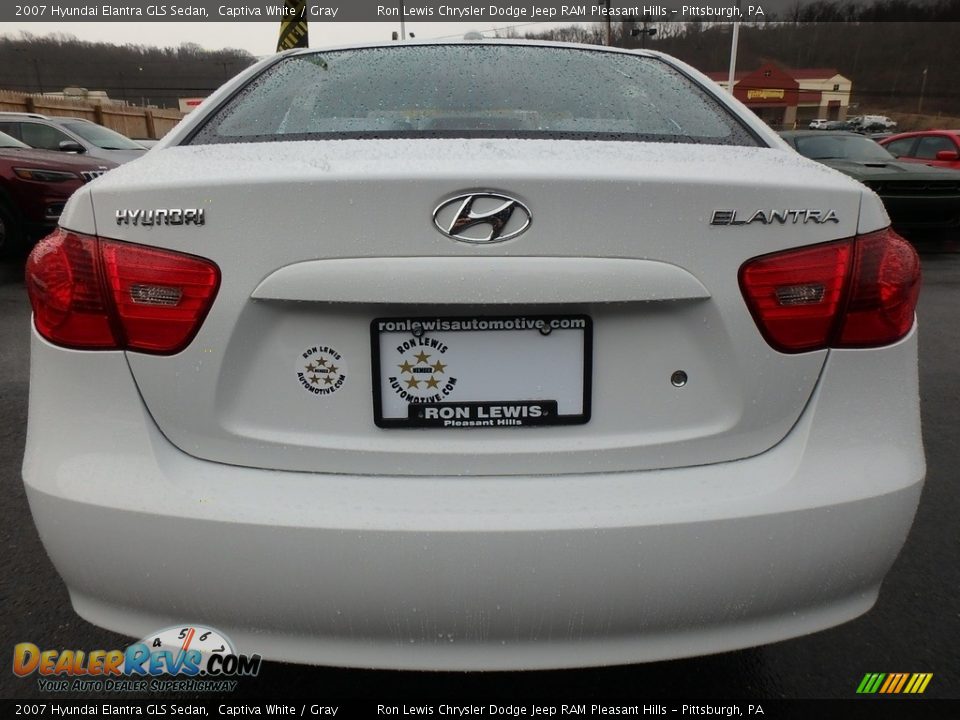 2007 Hyundai Elantra GLS Sedan Captiva White / Gray Photo #4