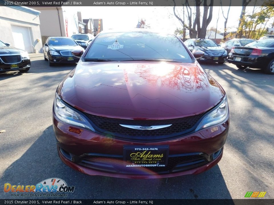 2015 Chrysler 200 S Velvet Red Pearl / Black Photo #4