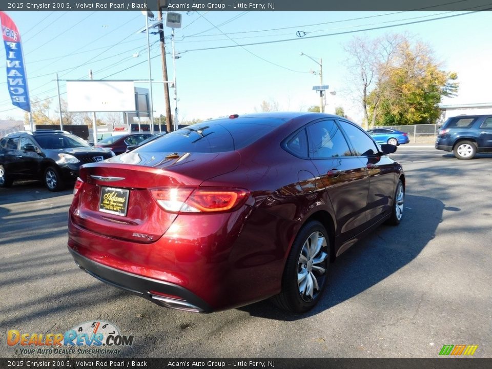 2015 Chrysler 200 S Velvet Red Pearl / Black Photo #5