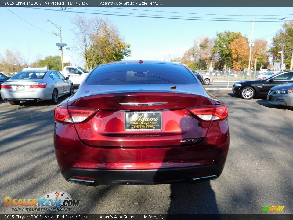 2015 Chrysler 200 S Velvet Red Pearl / Black Photo #6