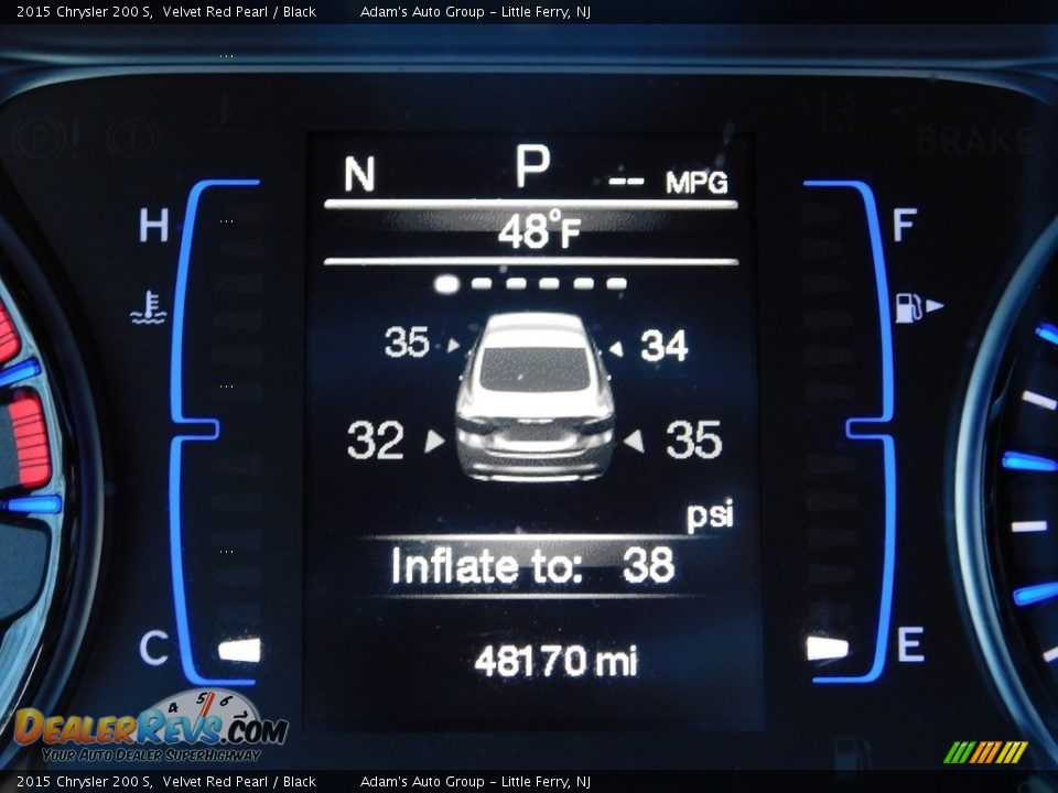 2015 Chrysler 200 S Velvet Red Pearl / Black Photo #16