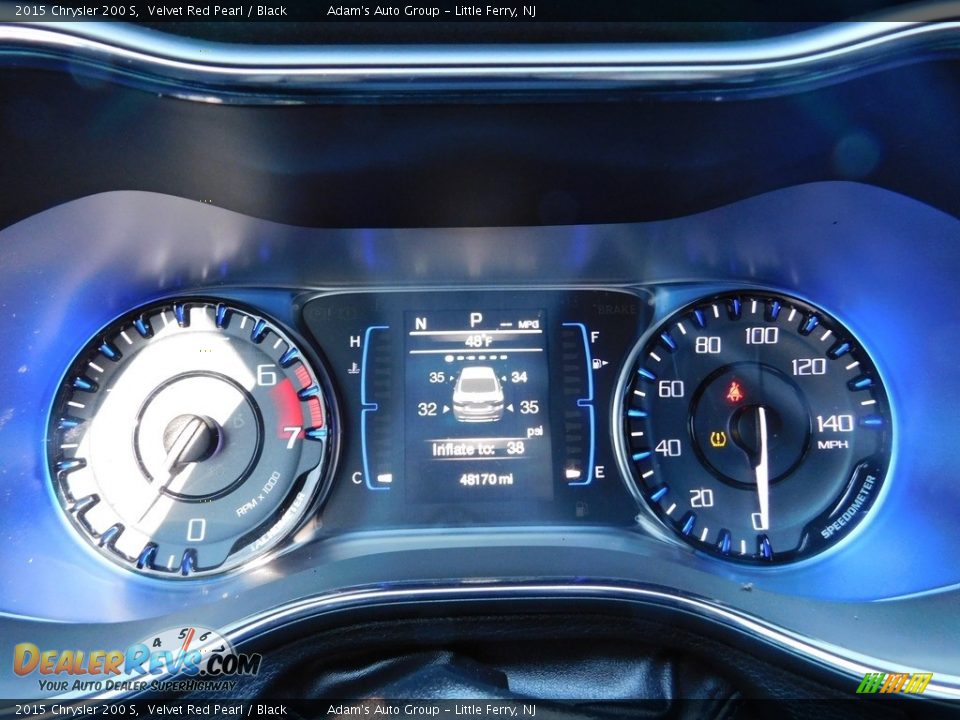 2015 Chrysler 200 S Velvet Red Pearl / Black Photo #17