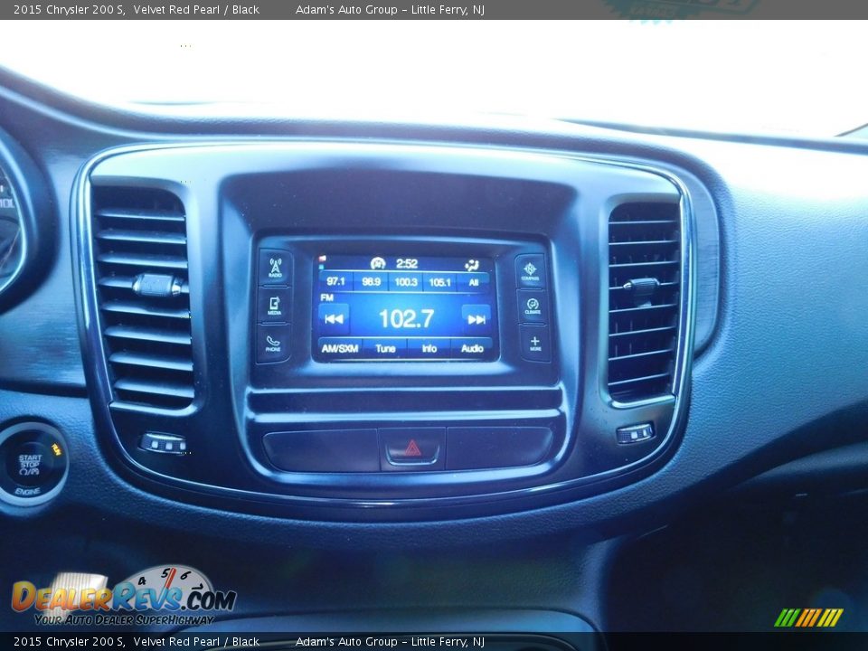 2015 Chrysler 200 S Velvet Red Pearl / Black Photo #19