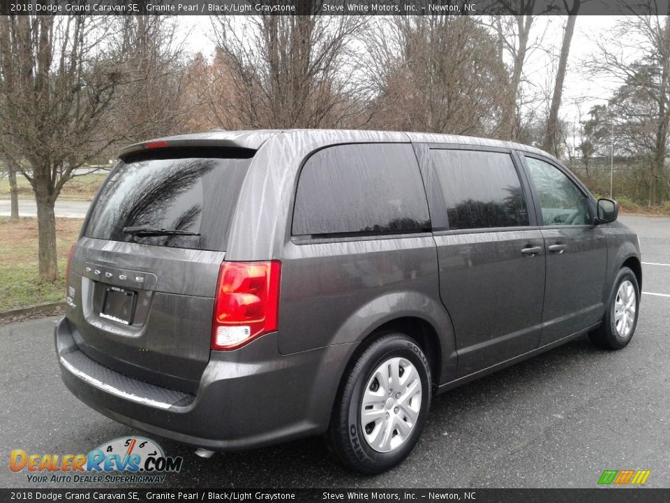 2018 Dodge Grand Caravan SE Granite Pearl / Black/Light Graystone Photo #6