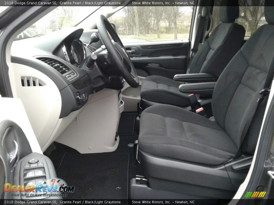 2018 Dodge Grand Caravan SE Granite Pearl / Black/Light Graystone Photo #10