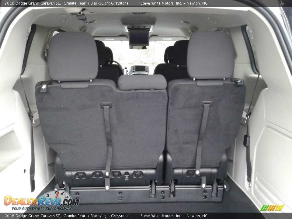 2018 Dodge Grand Caravan SE Granite Pearl / Black/Light Graystone Photo #13