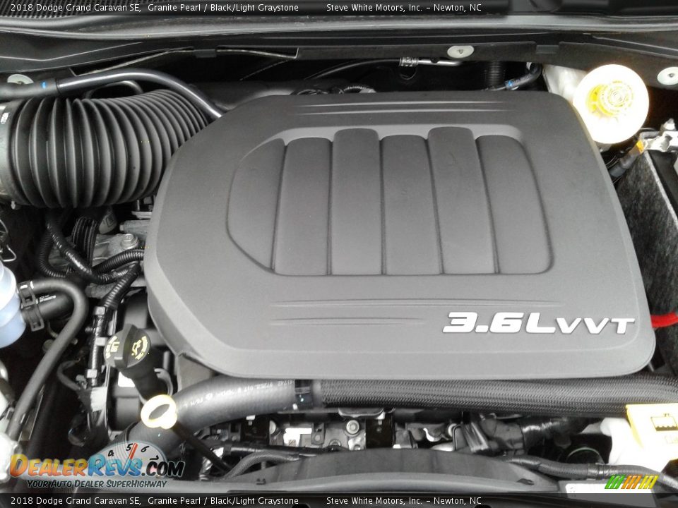 2018 Dodge Grand Caravan SE Granite Pearl / Black/Light Graystone Photo #34