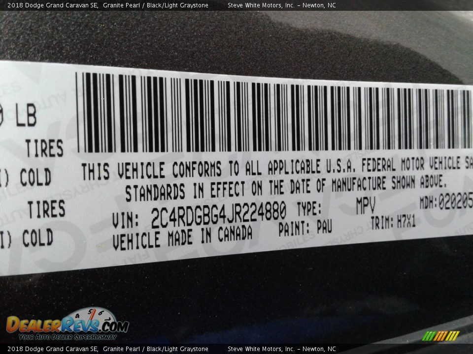 2018 Dodge Grand Caravan SE Granite Pearl / Black/Light Graystone Photo #35