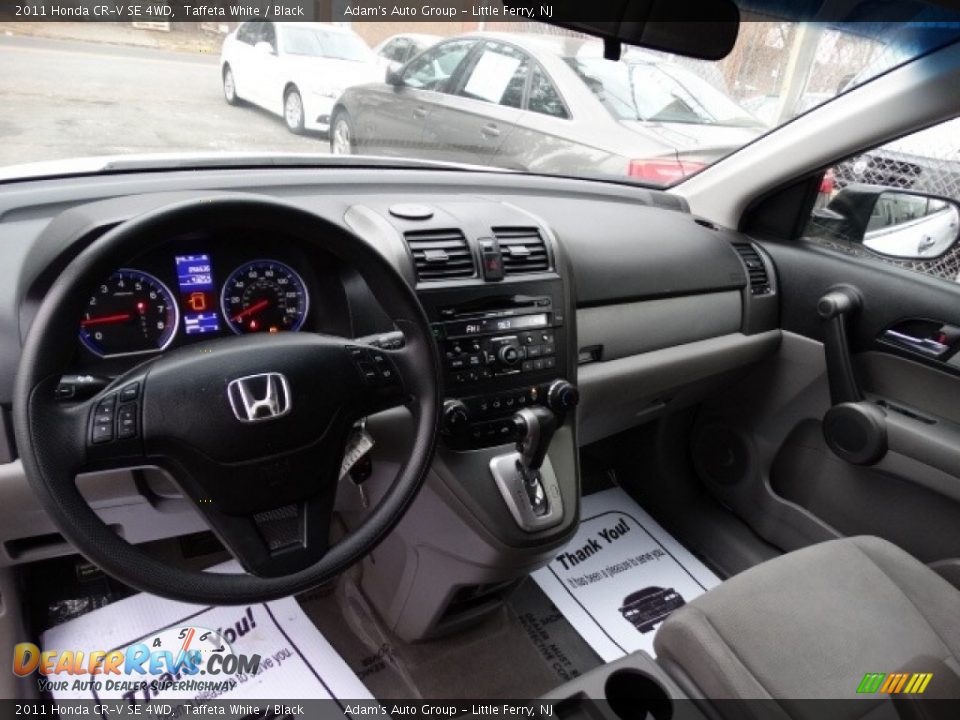 2011 Honda CR-V SE 4WD Taffeta White / Black Photo #19