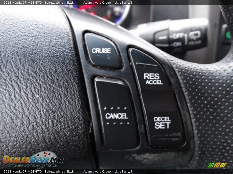 2011 Honda CR-V SE 4WD Taffeta White / Black Photo #23