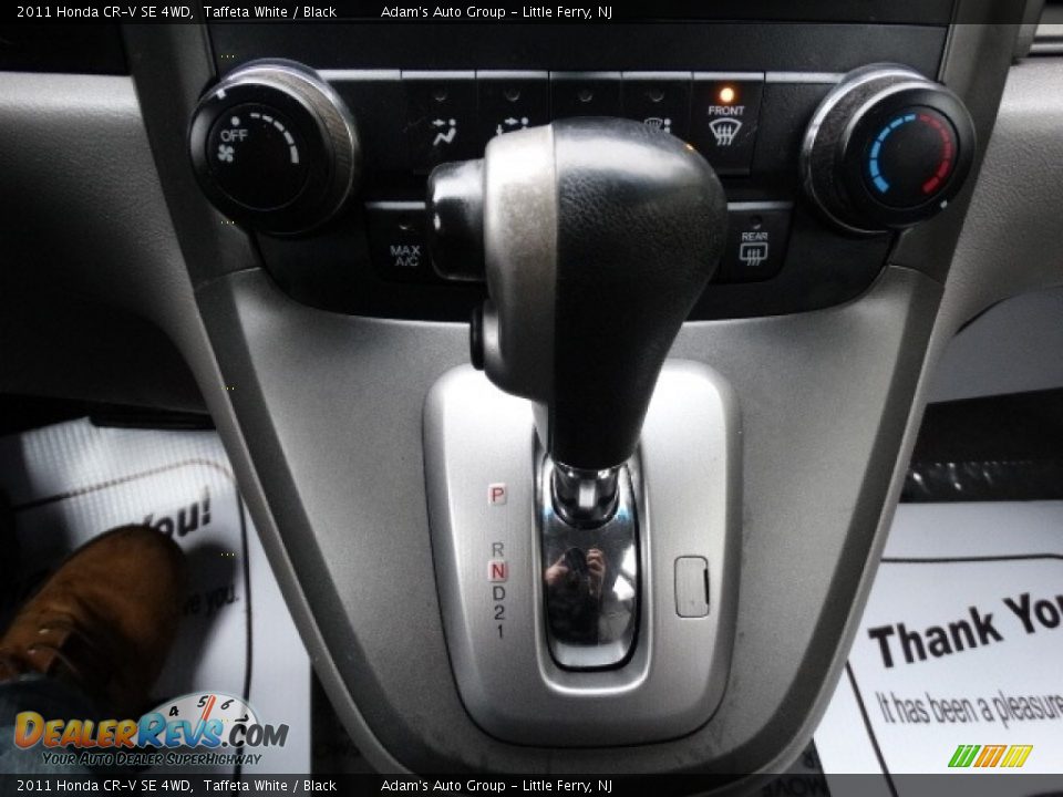 2011 Honda CR-V SE 4WD Taffeta White / Black Photo #31