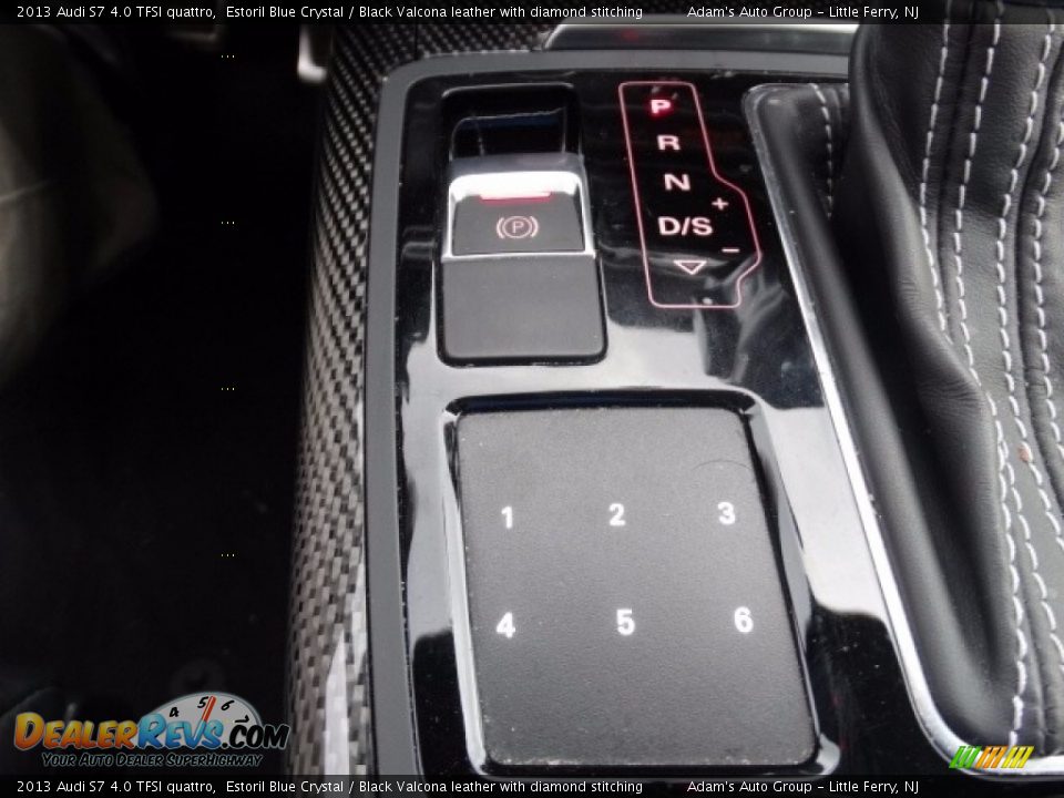 Controls of 2013 Audi S7 4.0 TFSI quattro Photo #36