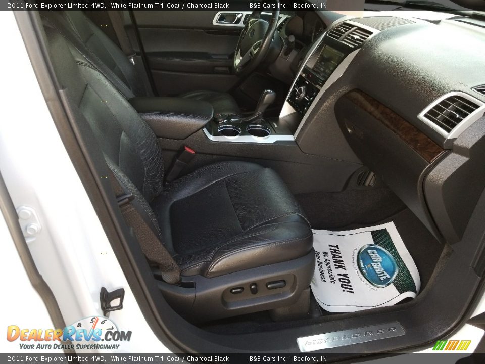 2011 Ford Explorer Limited 4WD White Platinum Tri-Coat / Charcoal Black Photo #18