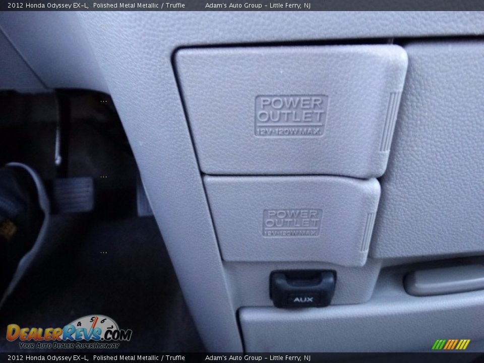 2012 Honda Odyssey EX-L Polished Metal Metallic / Truffle Photo #31