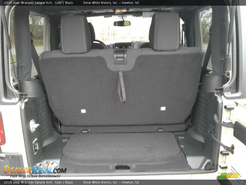 2018 Jeep Wrangler Sahara 4x4 Trunk Photo #12