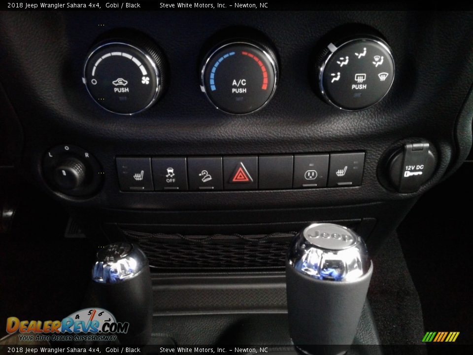 2018 Jeep Wrangler Sahara 4x4 Gobi / Black Photo #21