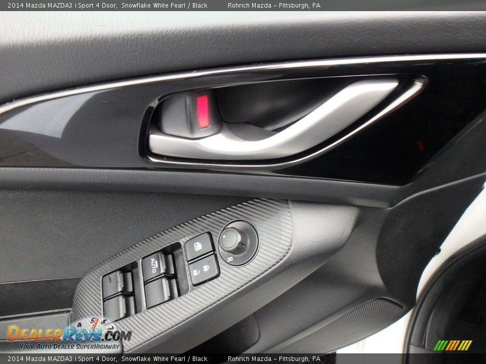 2014 Mazda MAZDA3 i Sport 4 Door Snowflake White Pearl / Black Photo #18