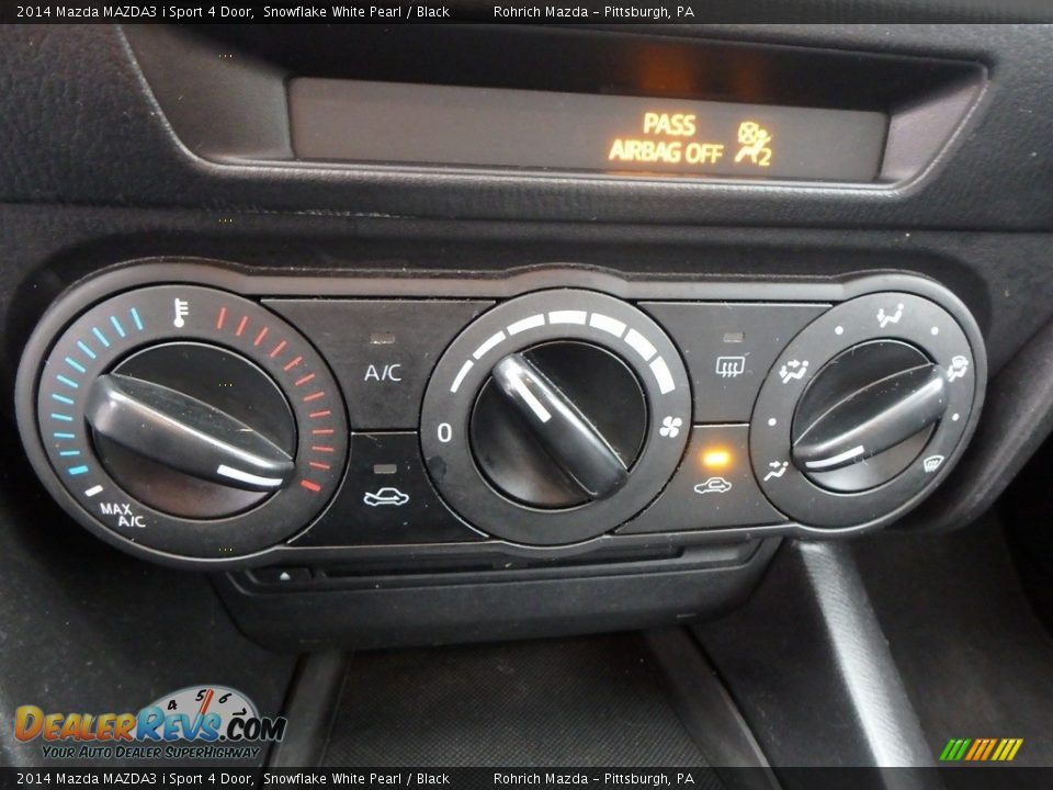 2014 Mazda MAZDA3 i Sport 4 Door Snowflake White Pearl / Black Photo #26