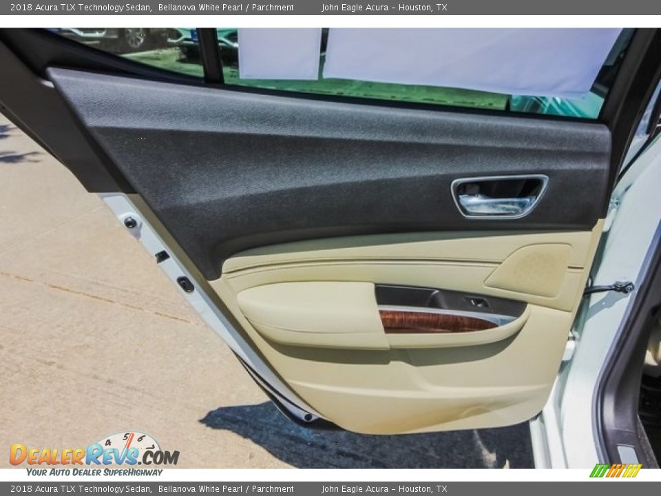 2018 Acura TLX Technology Sedan Bellanova White Pearl / Parchment Photo #16